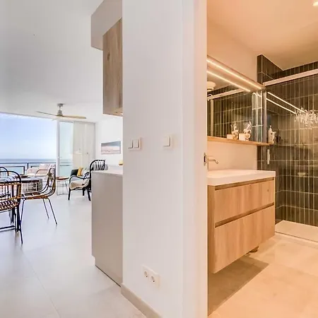 112-stunning Beachfront In Apartment Benalmadena